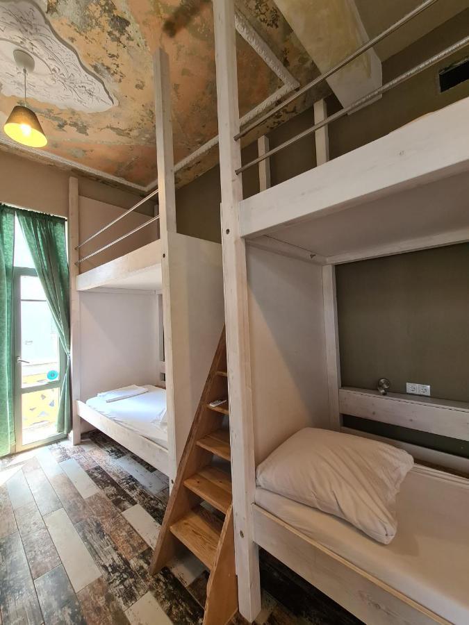 Jetpak Alternative Eco Hostel Thessaloníki Exteriör bild